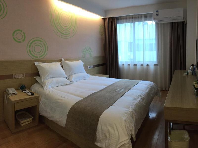 Greentree Inn Xi'An Railway Station Airport Bus Wulukou Subway Station Business Hotel Экстерьер фото